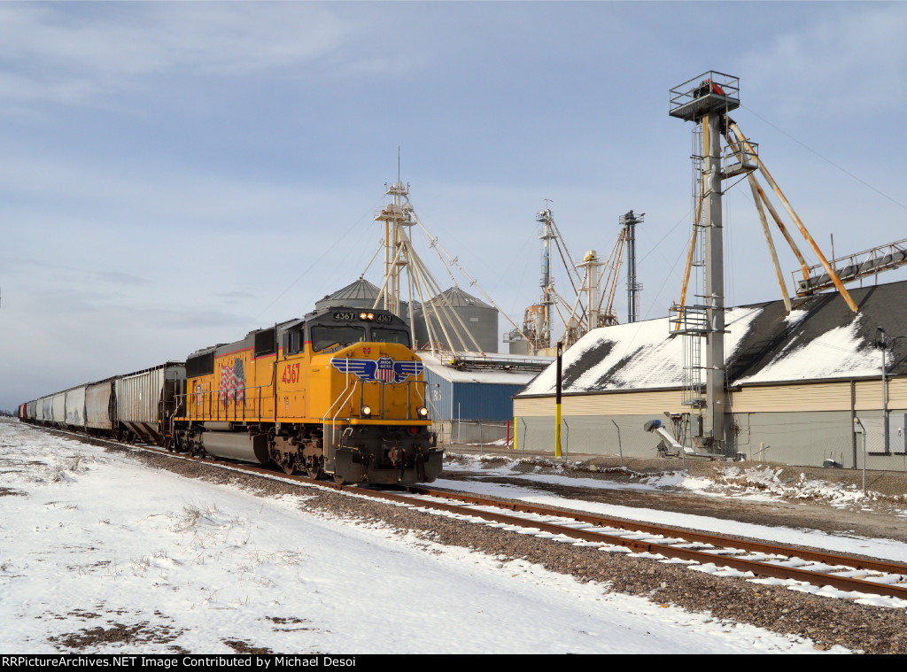 UP SD70M #4367 leads the northbound Cache Valley Local (LCG-41C) at "IFA" in Lewiston, Utah April 13, 2022